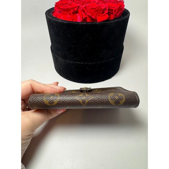 Louis Vuitton French Purse Kiss Lock Monogram Wallet - Picture 12 of 12